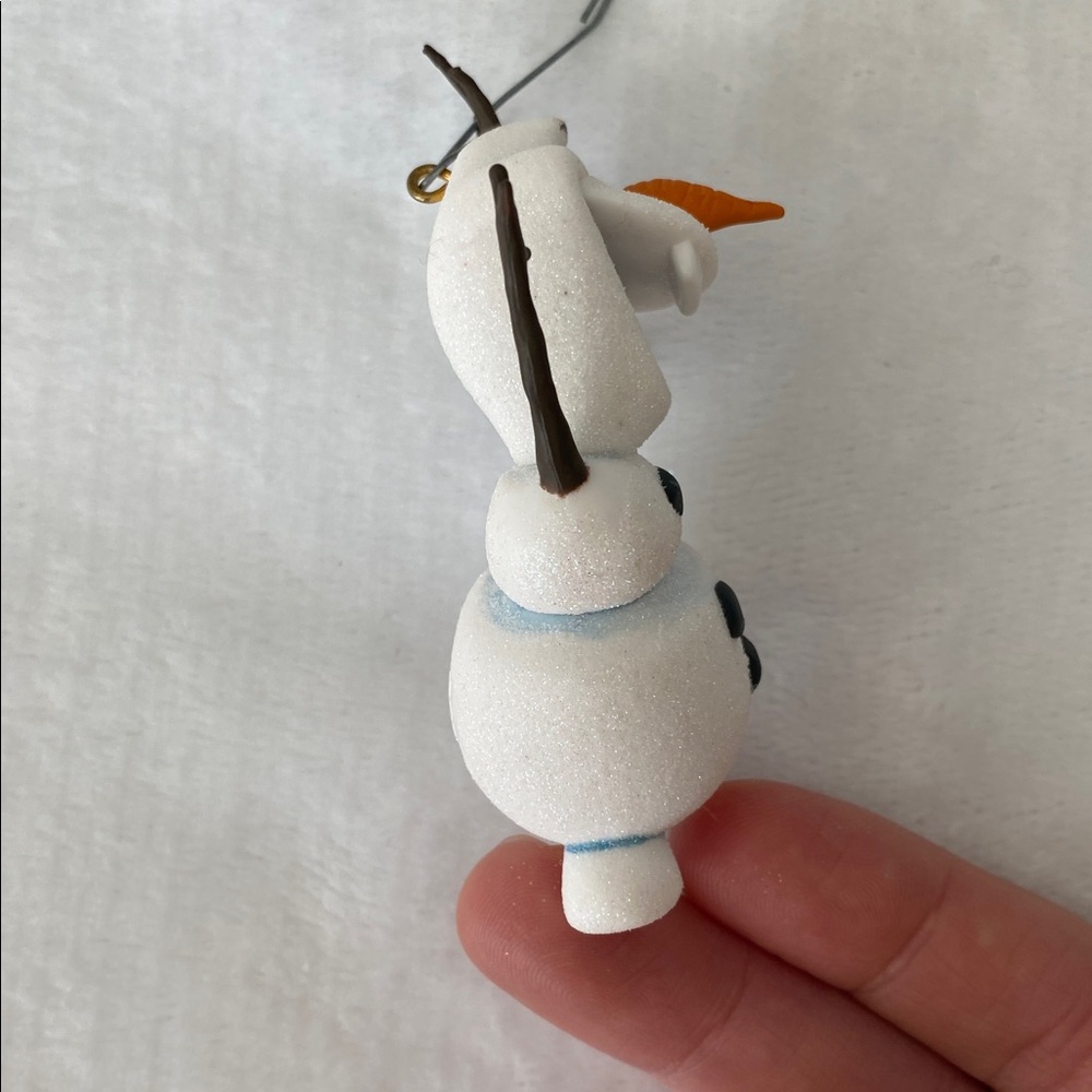 Disney Hallmark Olaf ornament - Picture 4 of 4